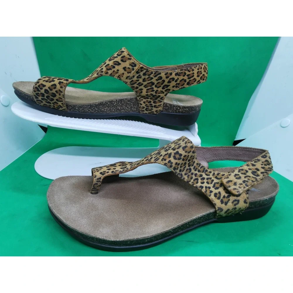 Dansko Womens Cheetah Print Brown Toe Thong Hook&Loop Closure Sandal Sz 7-7.5/38